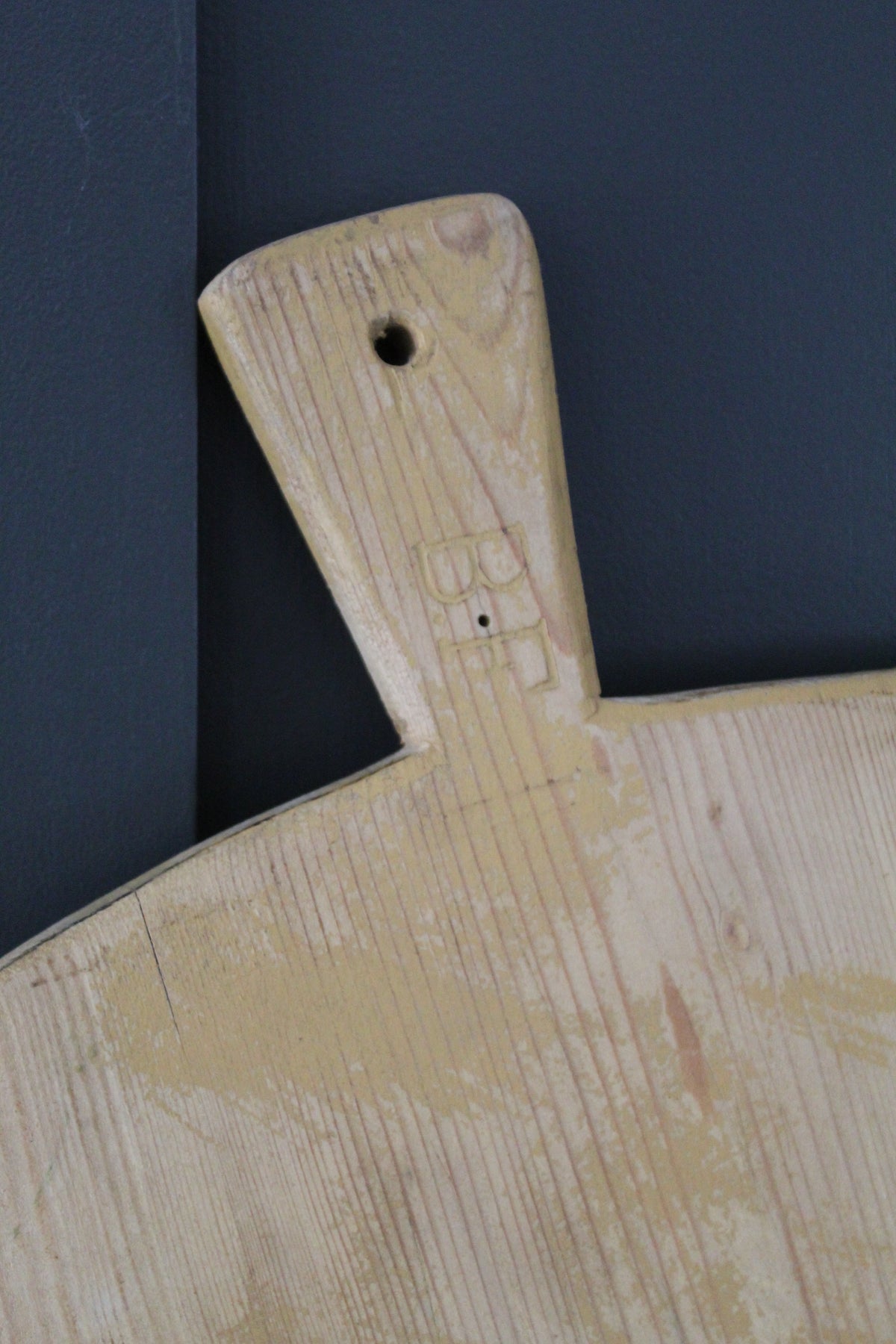 XL Round Serving Board