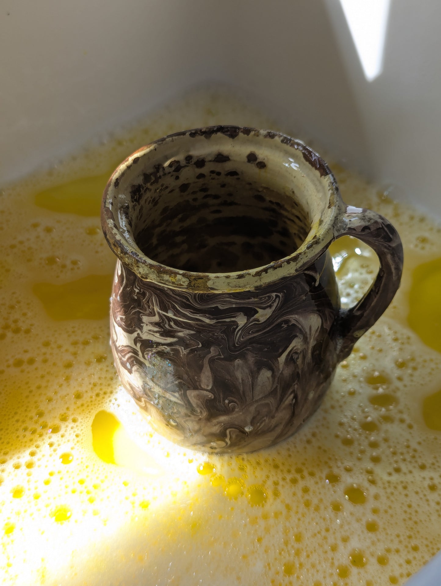 Brown & Beige Saffron Jug