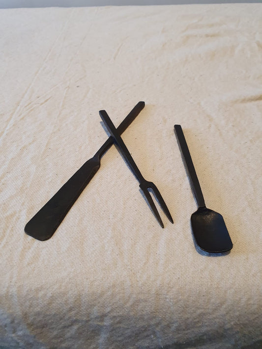 Forged Black Cruditè Set