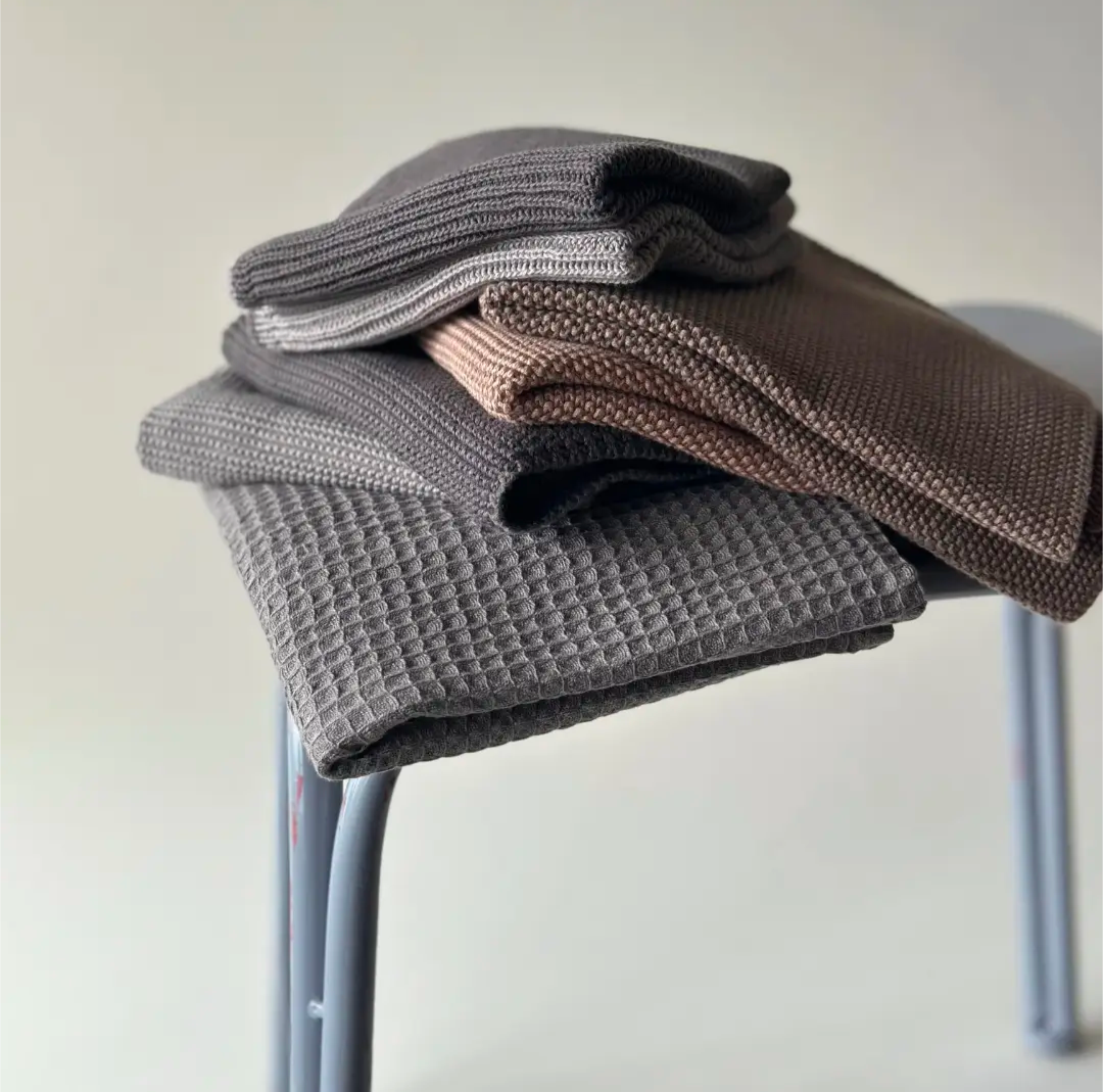 Charcoal Strada Kitchen Textile | Gift Set