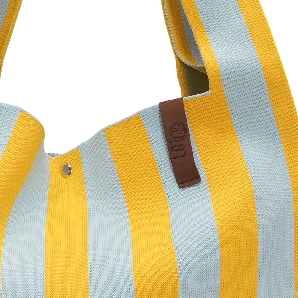 Shopper Lois 86
