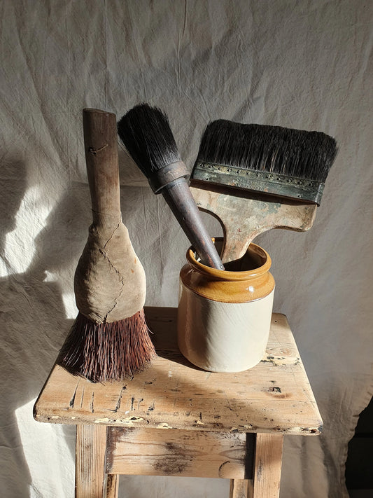 Black Coal Brush