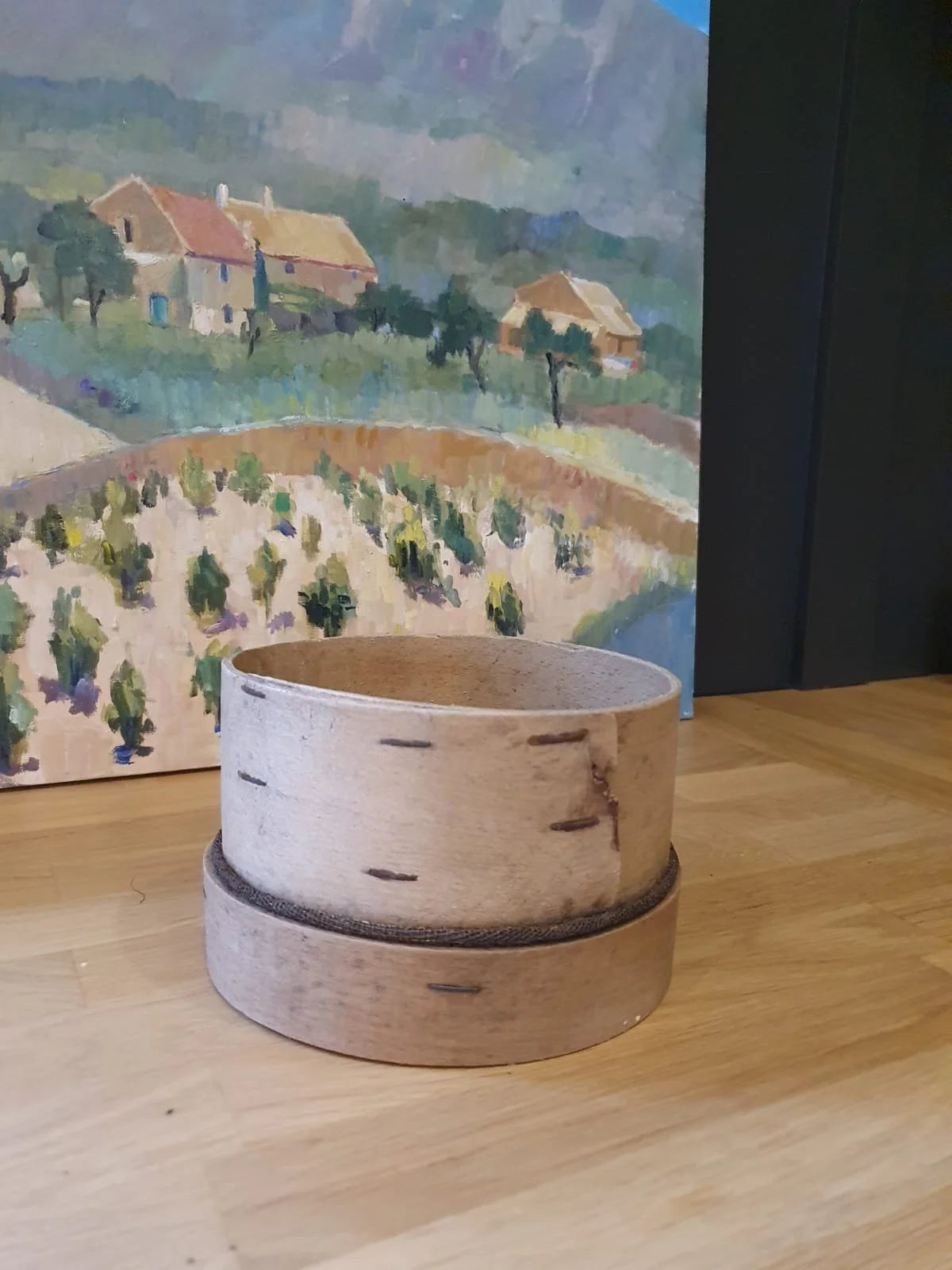 Bent Wood Sieve