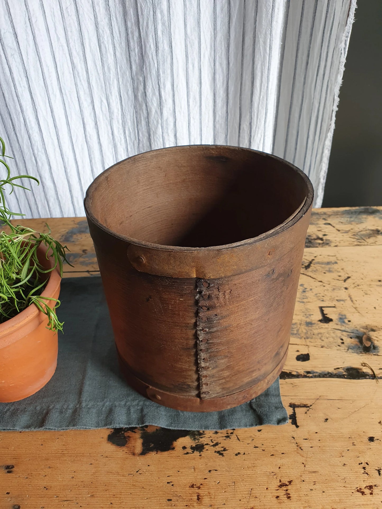 Bentwood Gallon Measure