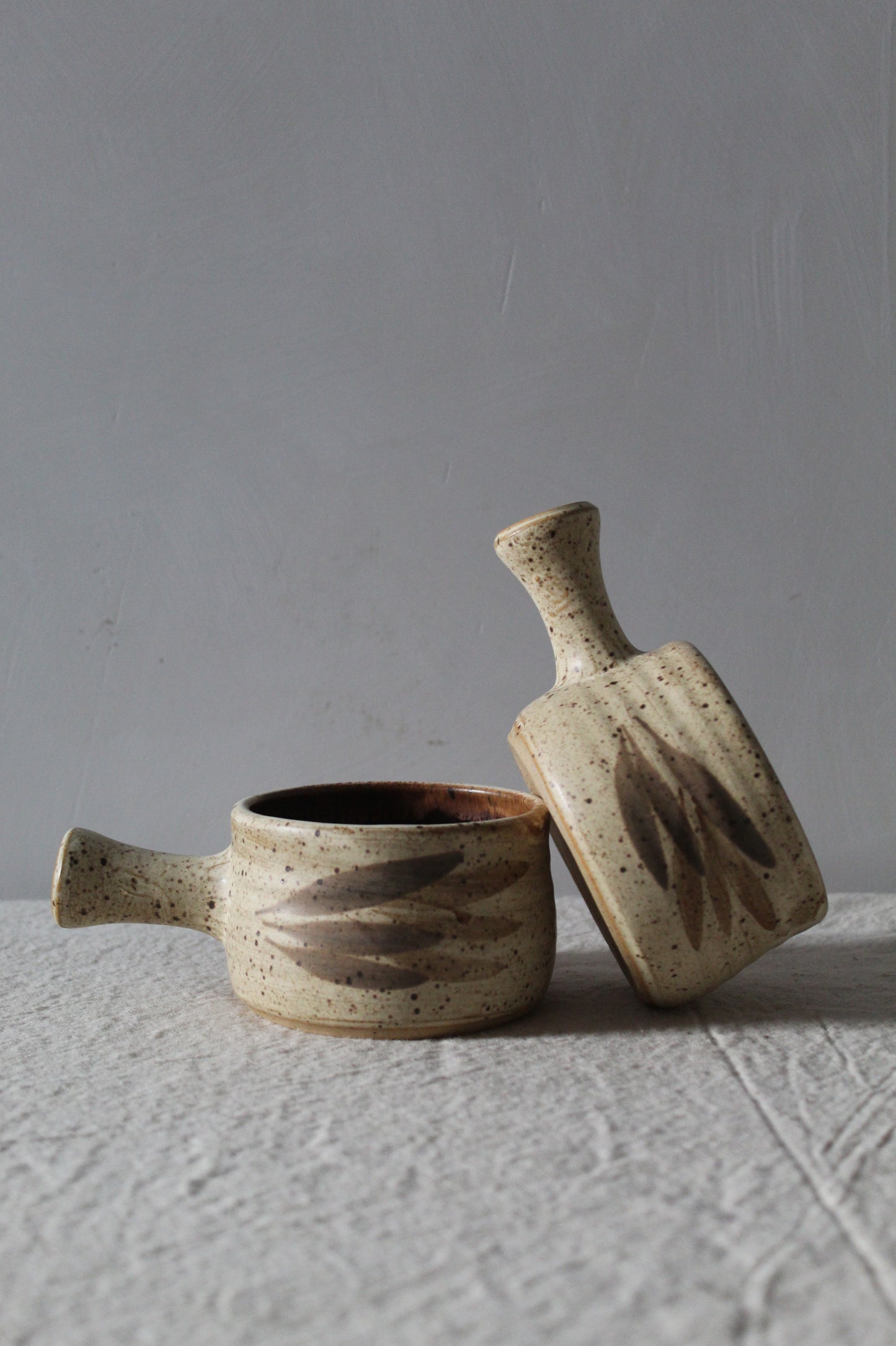 Beige Leaf Design Soup Bowls