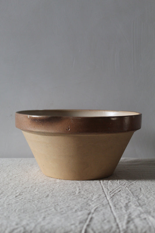 French Stoneware Dish with pourer | Medium
