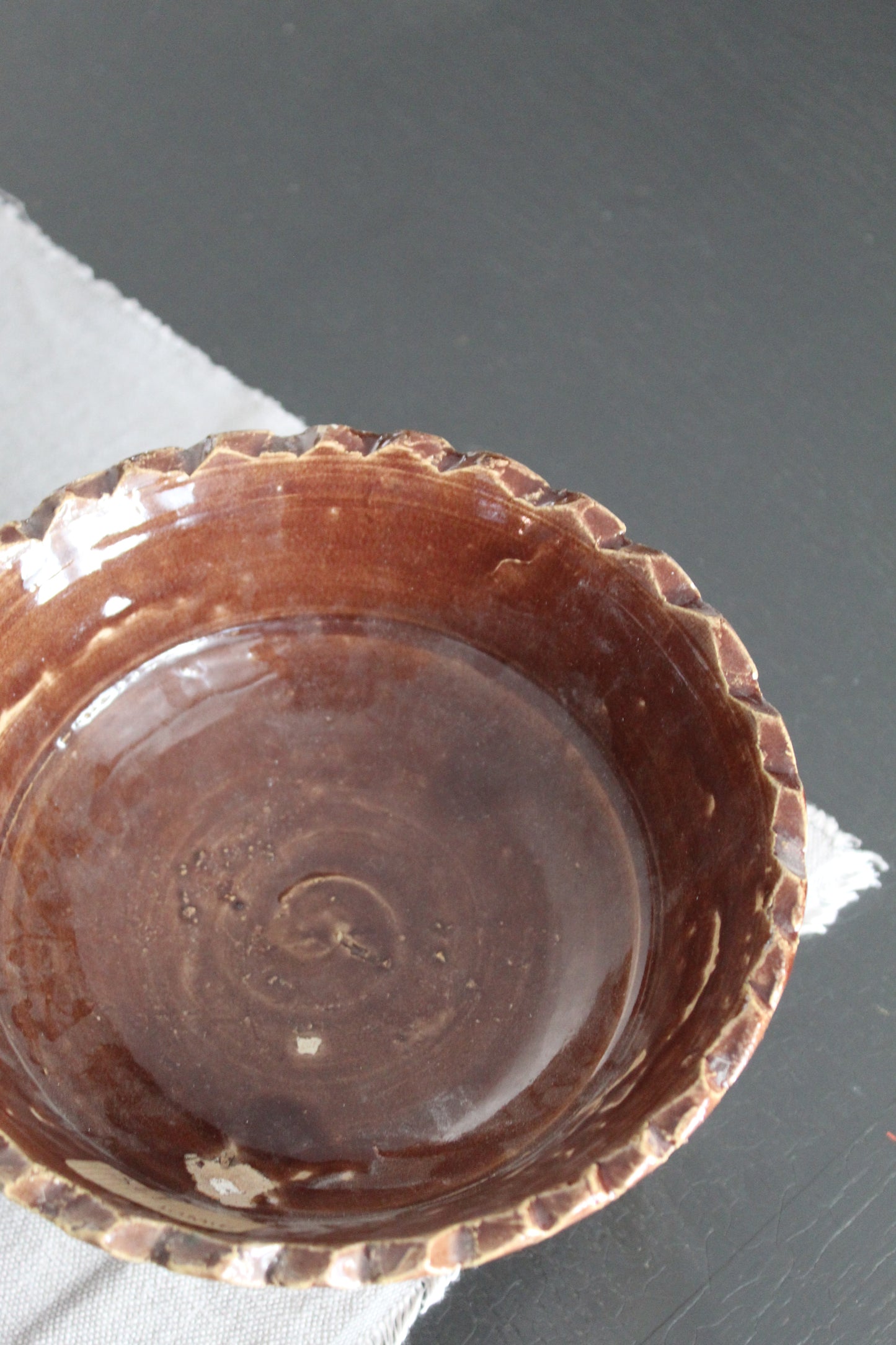 Tamegroute Brown Pedestal Bowl | 2nd's