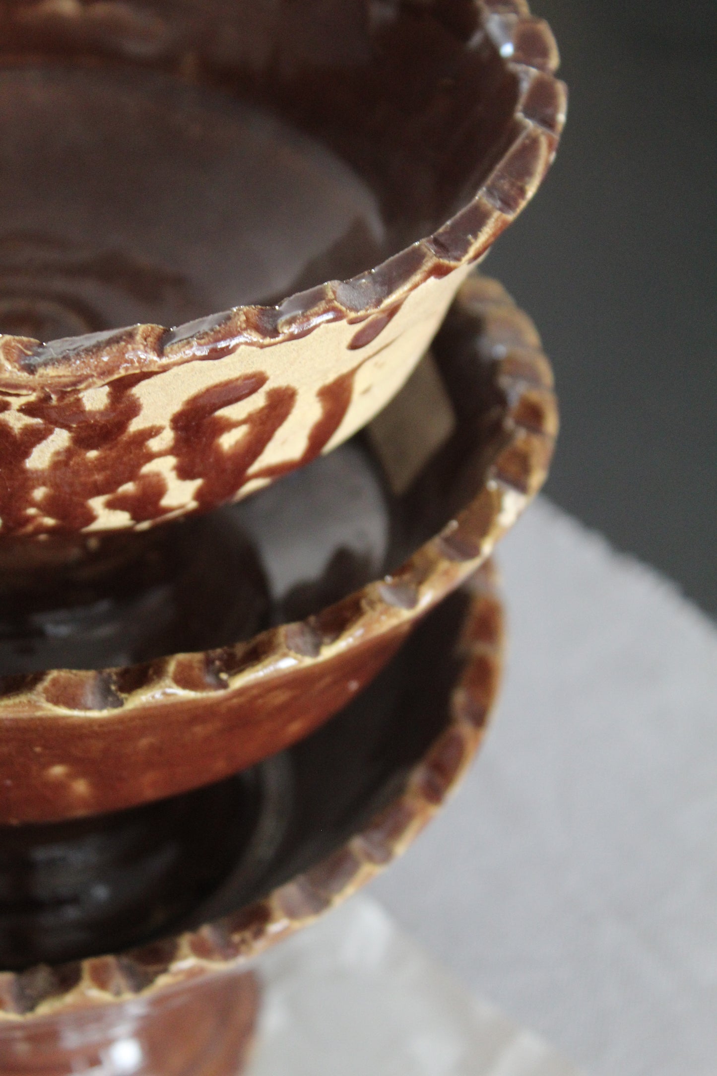 Tamegroute Brown Pedestal Bowl | 2nd's