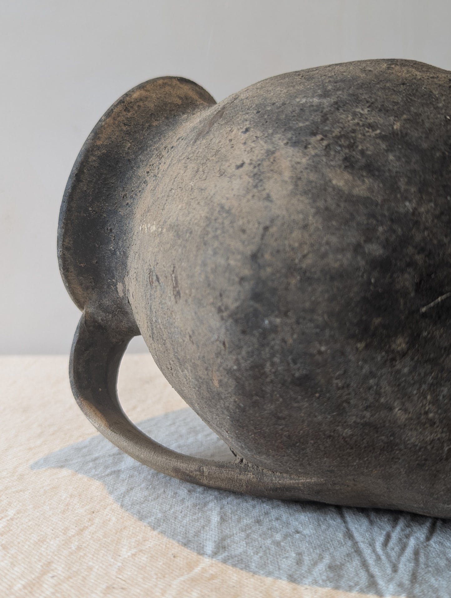 Antique Black Vase | XL