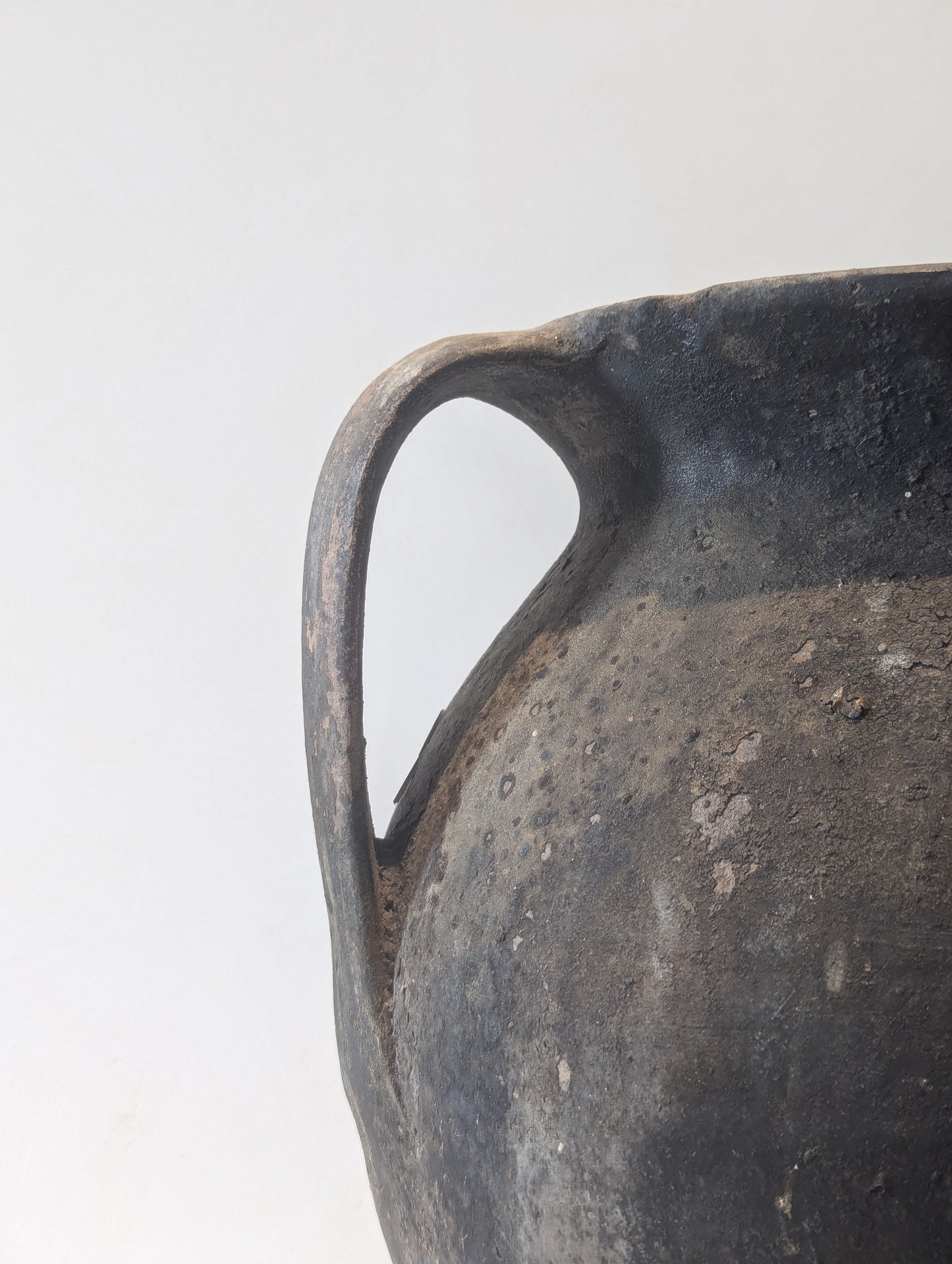 Antique Black Vase | XL