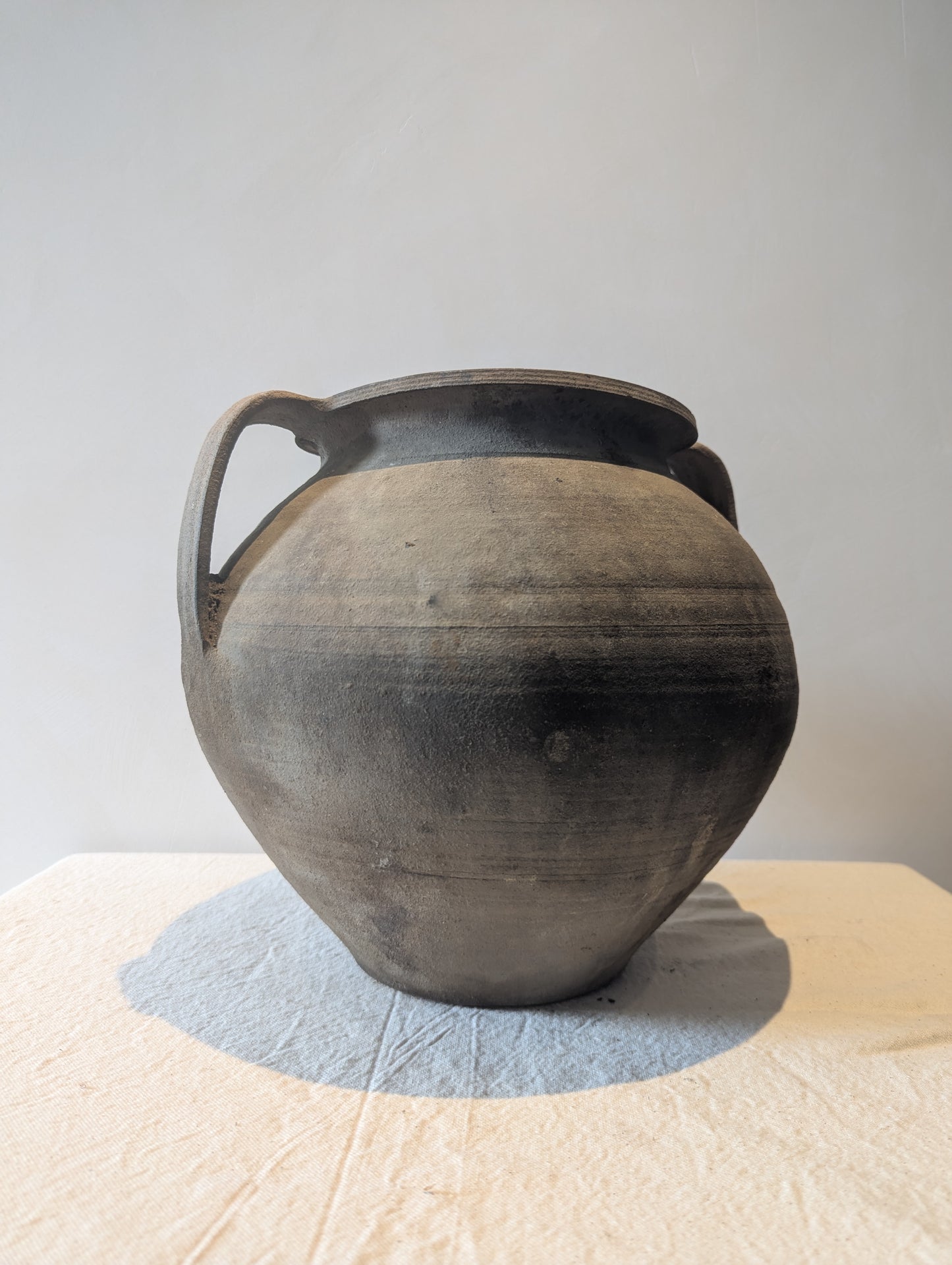 Antique Black Vase | XL