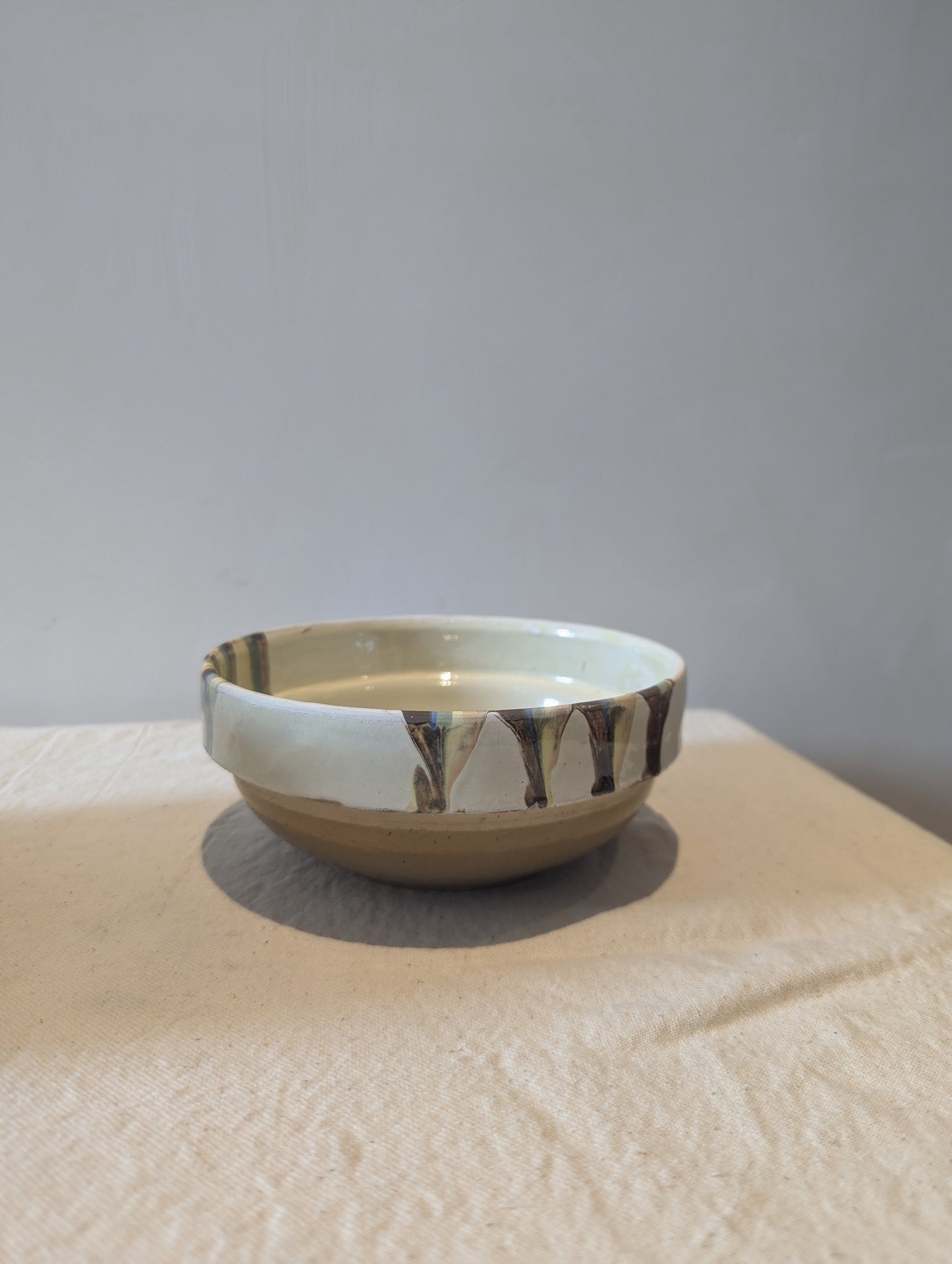 Hand Painted Medium Bowl in Lychee