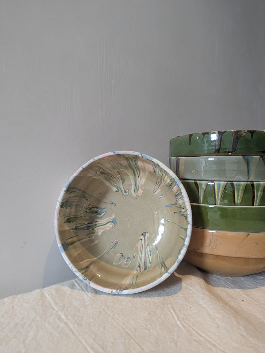Hand Painted Medium Bowl in Chicory