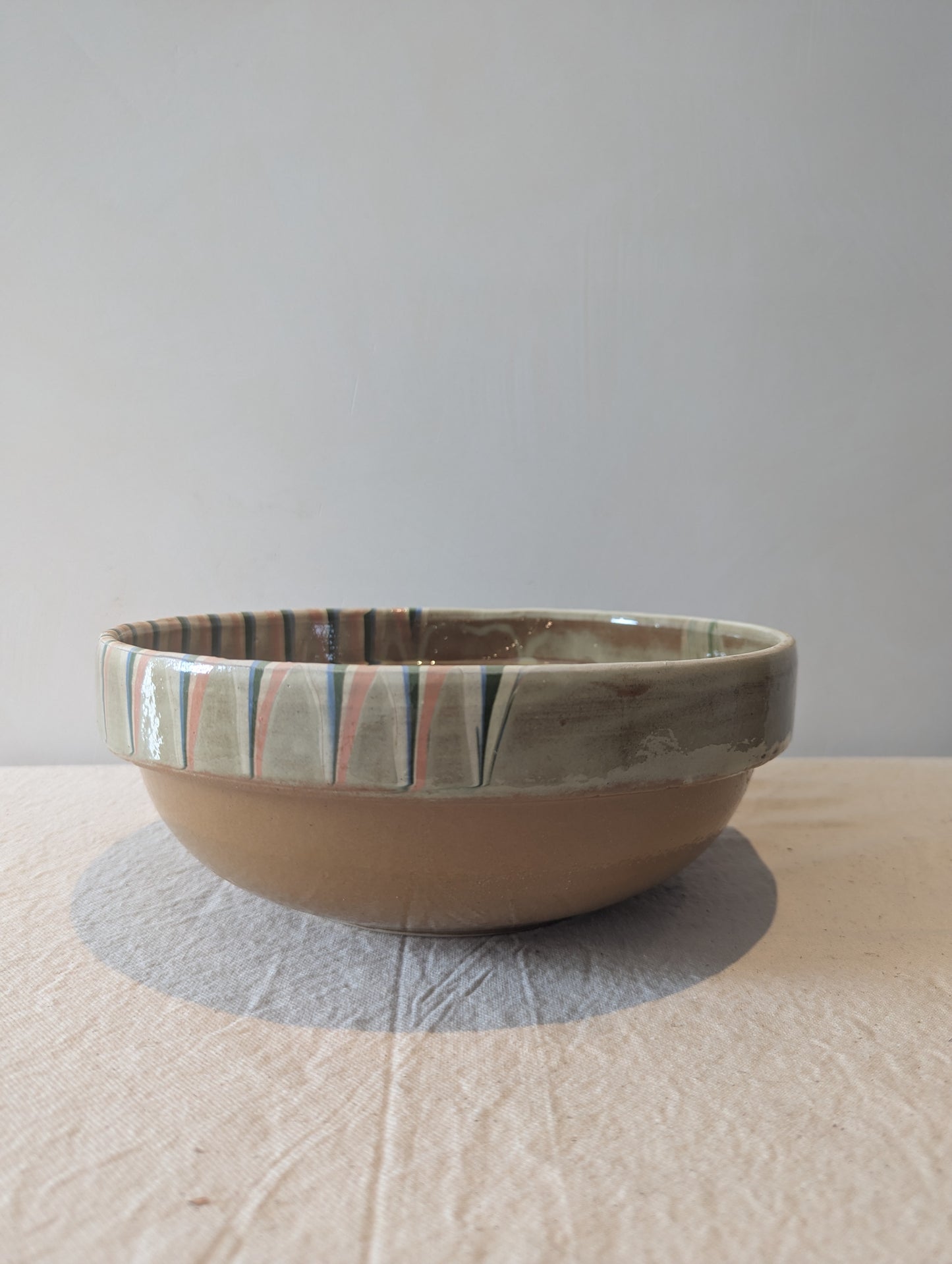 XL Hand-Painted Bowl in Chicory